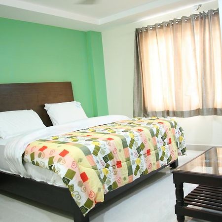 KVP Inn Tirupati Ruang foto